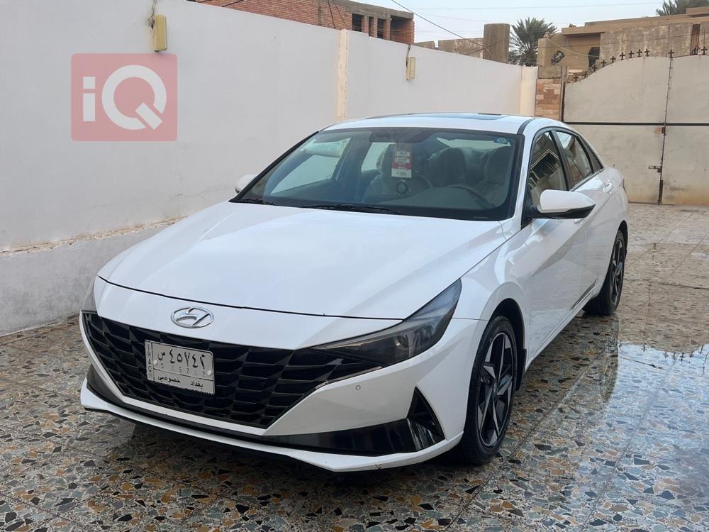 هیوندای ئەلەنترا
